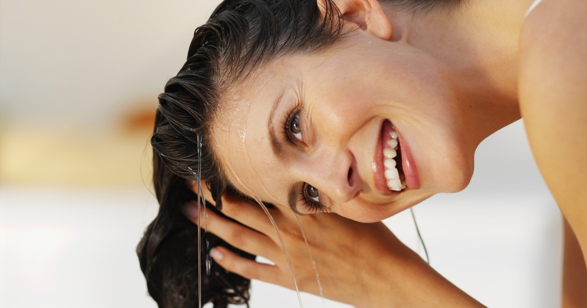 Haare ohne Shampoo waschen So gelingt es